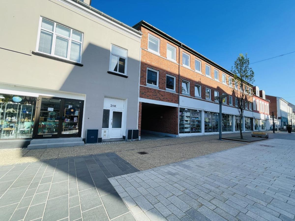 Aday - Charming Apartment In The Pedestrian Street Of Frederikshavn Zewnętrze zdjęcie